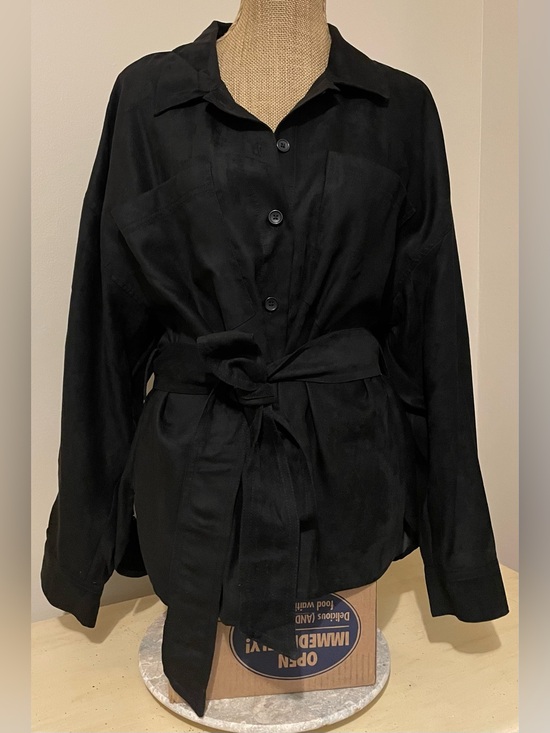 Banana Republic Jackets & Blazers - Banana Republic Vegan Suede Black XL Jacket/Shirt with Belt